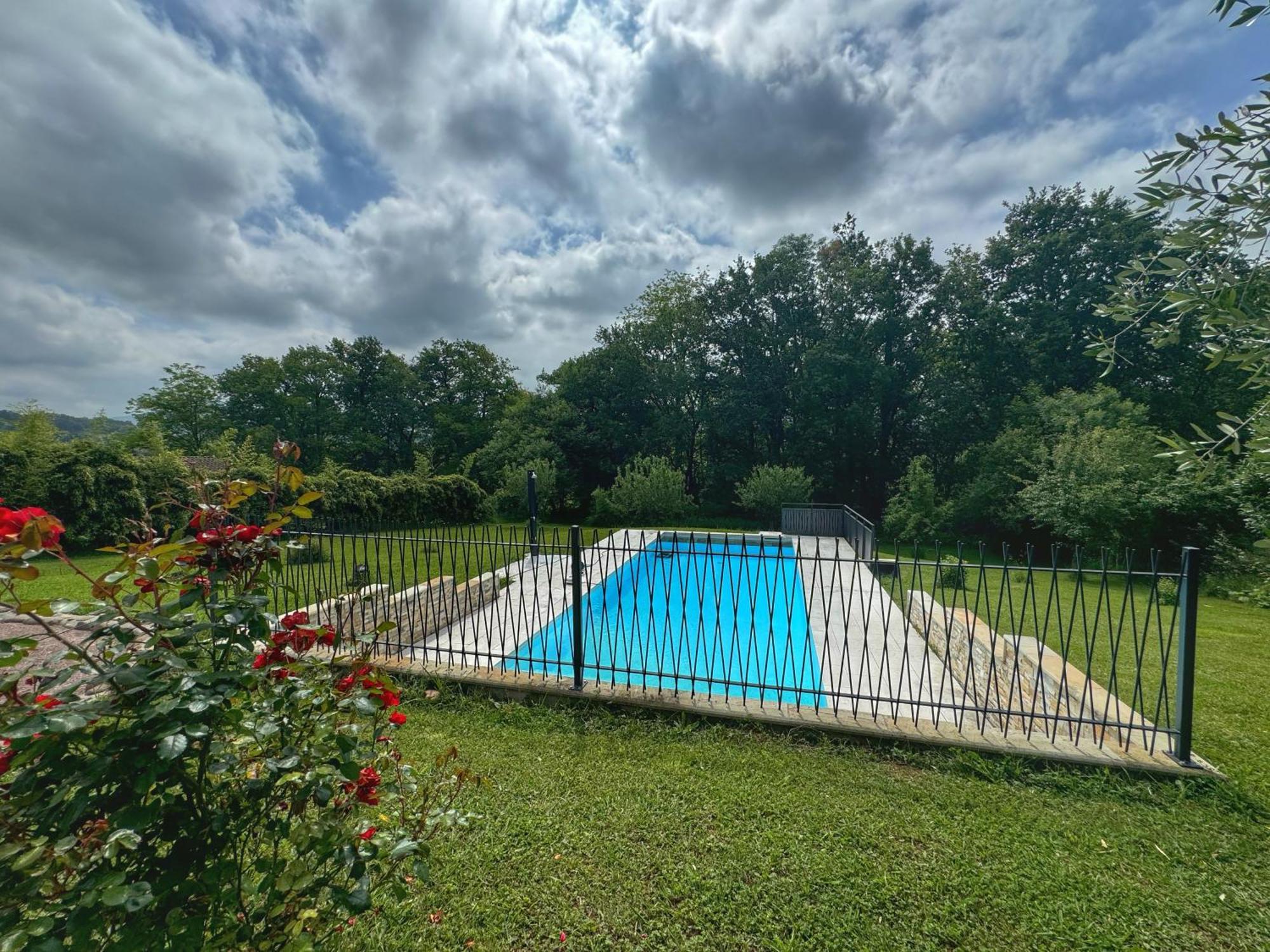 Maison Avec Piscine Caro  المظهر الخارجي الصورة